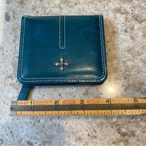 Deep green small wallet. New